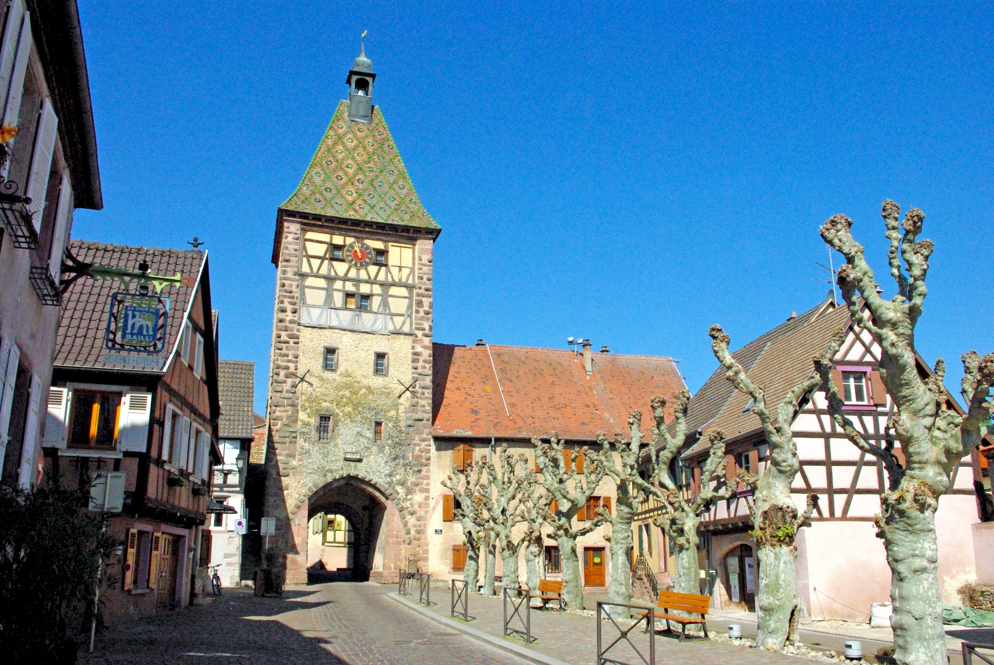 The Obertor (or Porte Haute) in Bergheim © French Moments