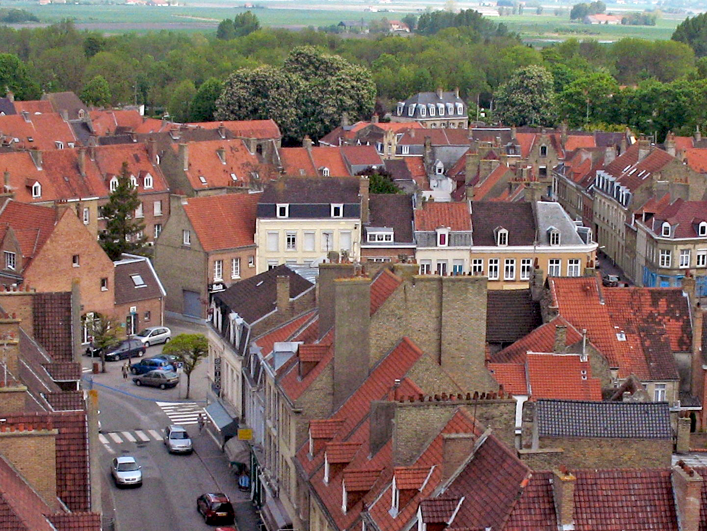 The roofs of Bergues © Michelle Martin - French Moments
