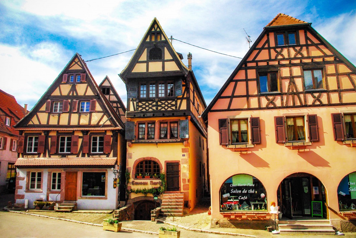 Alsace Wine Route - Dambach-la-Ville © French Moments