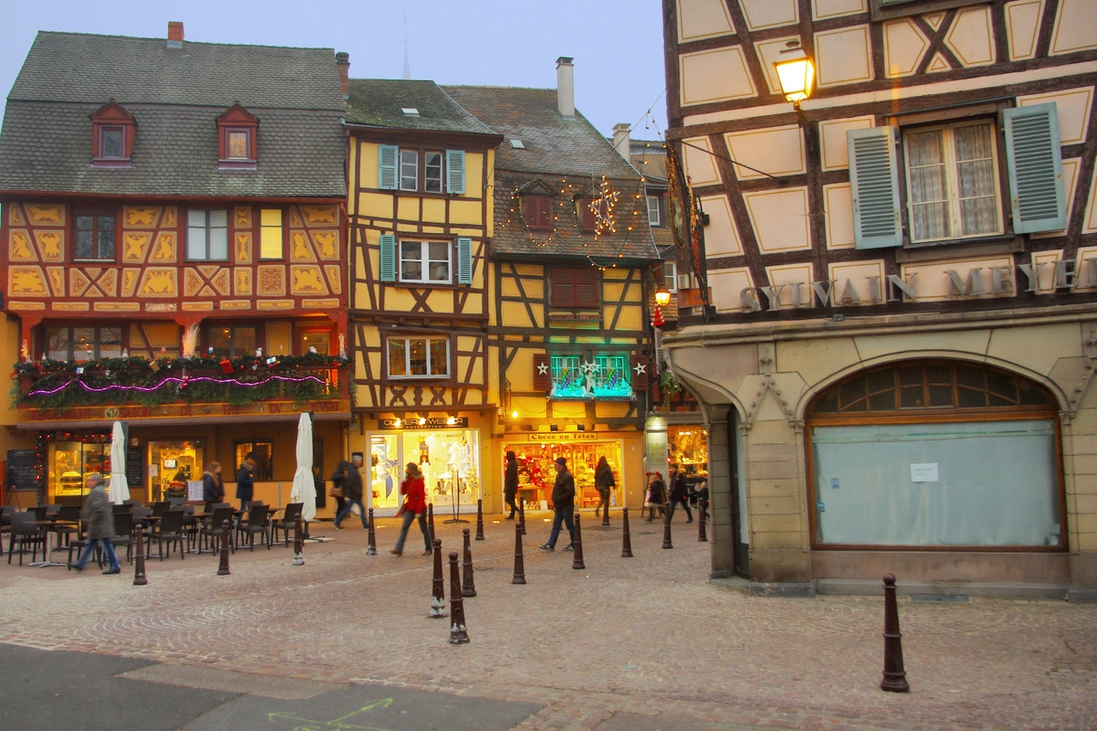 A street in the old town of Colmar © French Moments