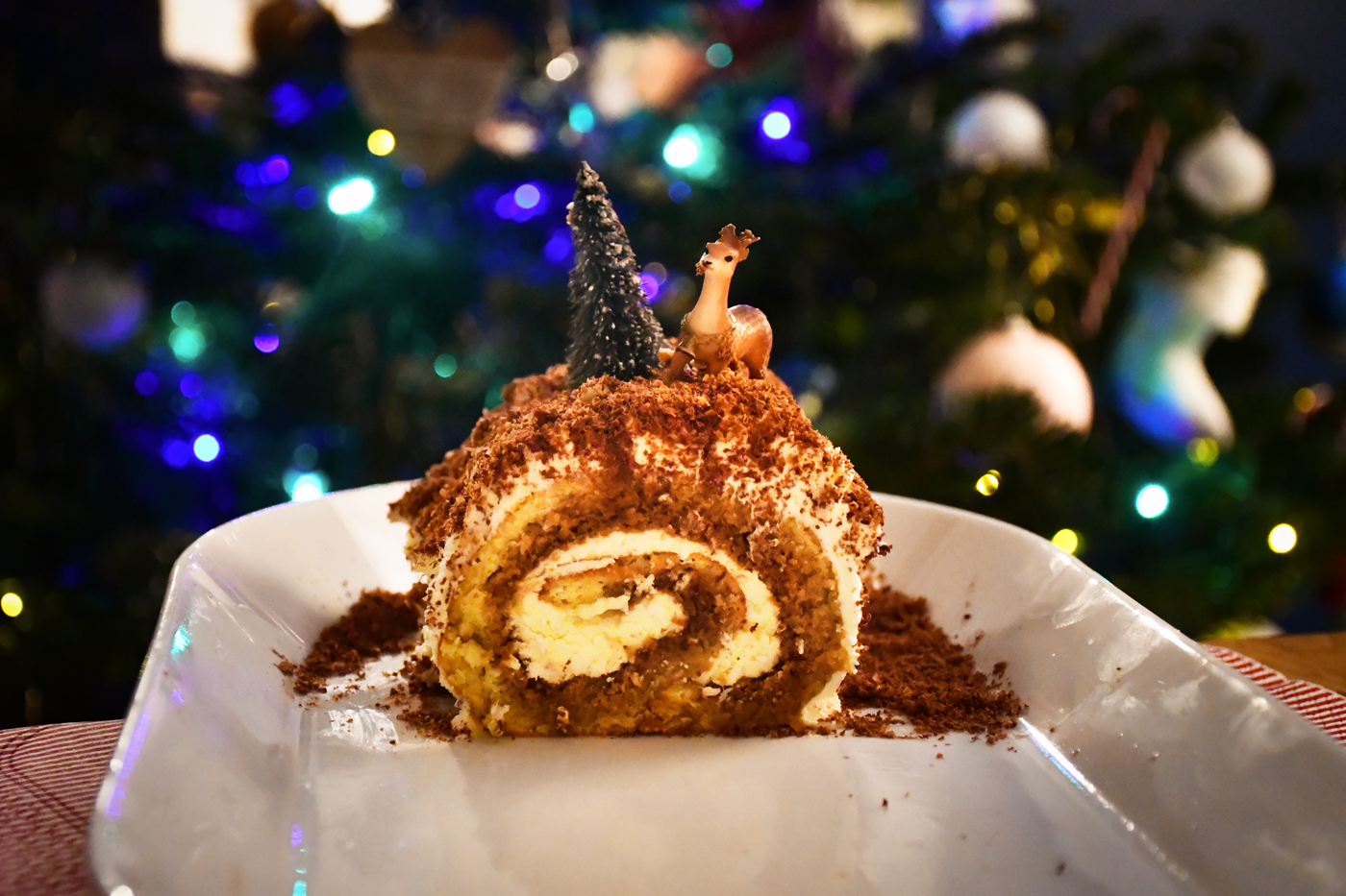 Chocolate Log - Bûche de Noël © French Moments