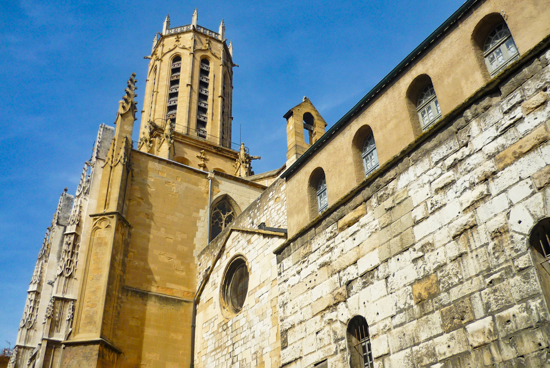 Aix-en-Provence cathedral © French Moments