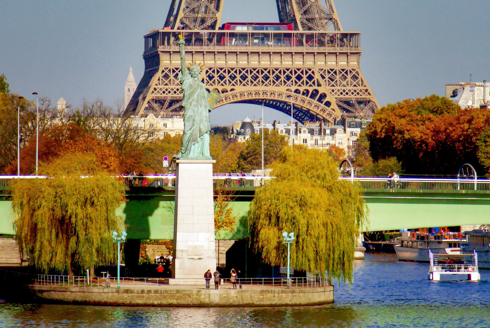 Statue of Liberty, Paris © French Moments
