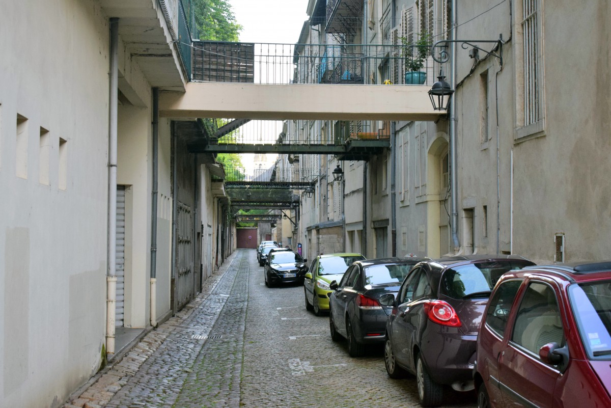 Rue des écuries, Place de la Carrière in Nancy © French Moments