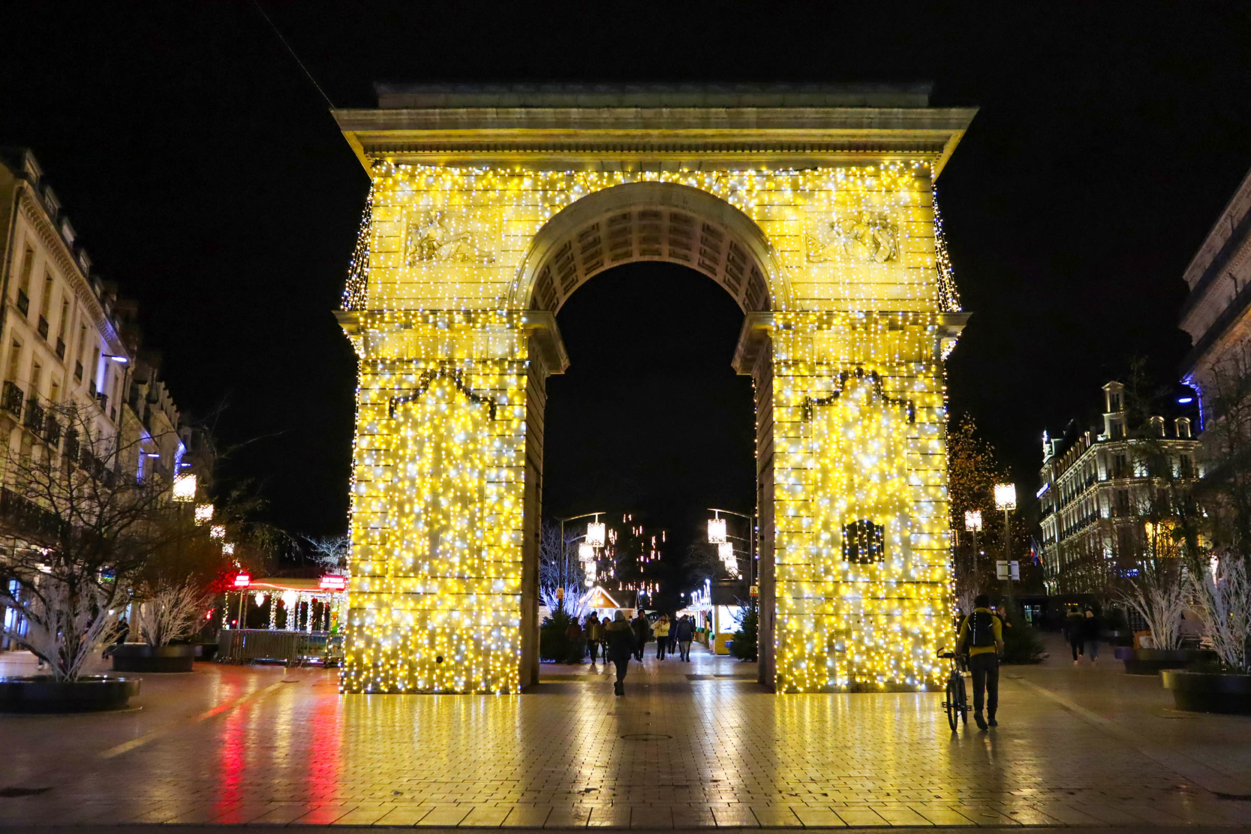 Porte Guillaume, Place Darcy © Office de Tourisme de Dijon Métropole