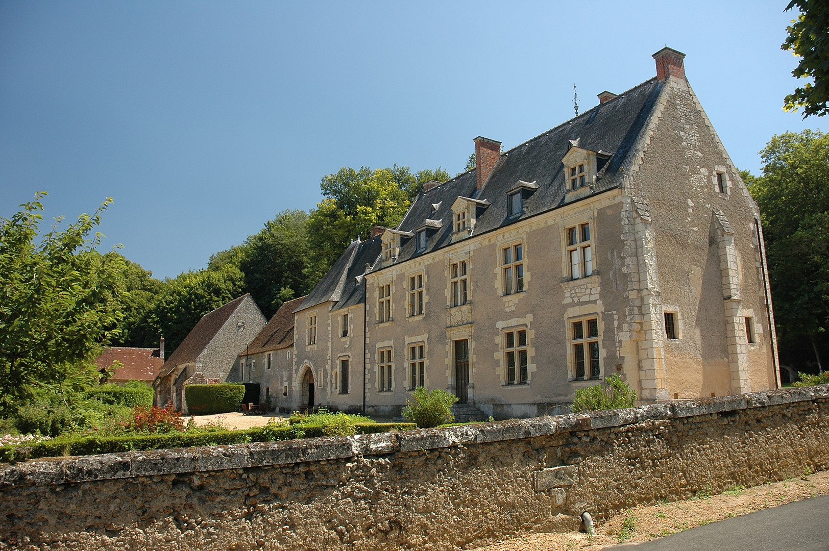 Château de la Possoniere © GIRAUD Patrick - licence [CC BY 2.5] from Wikimedia Commons