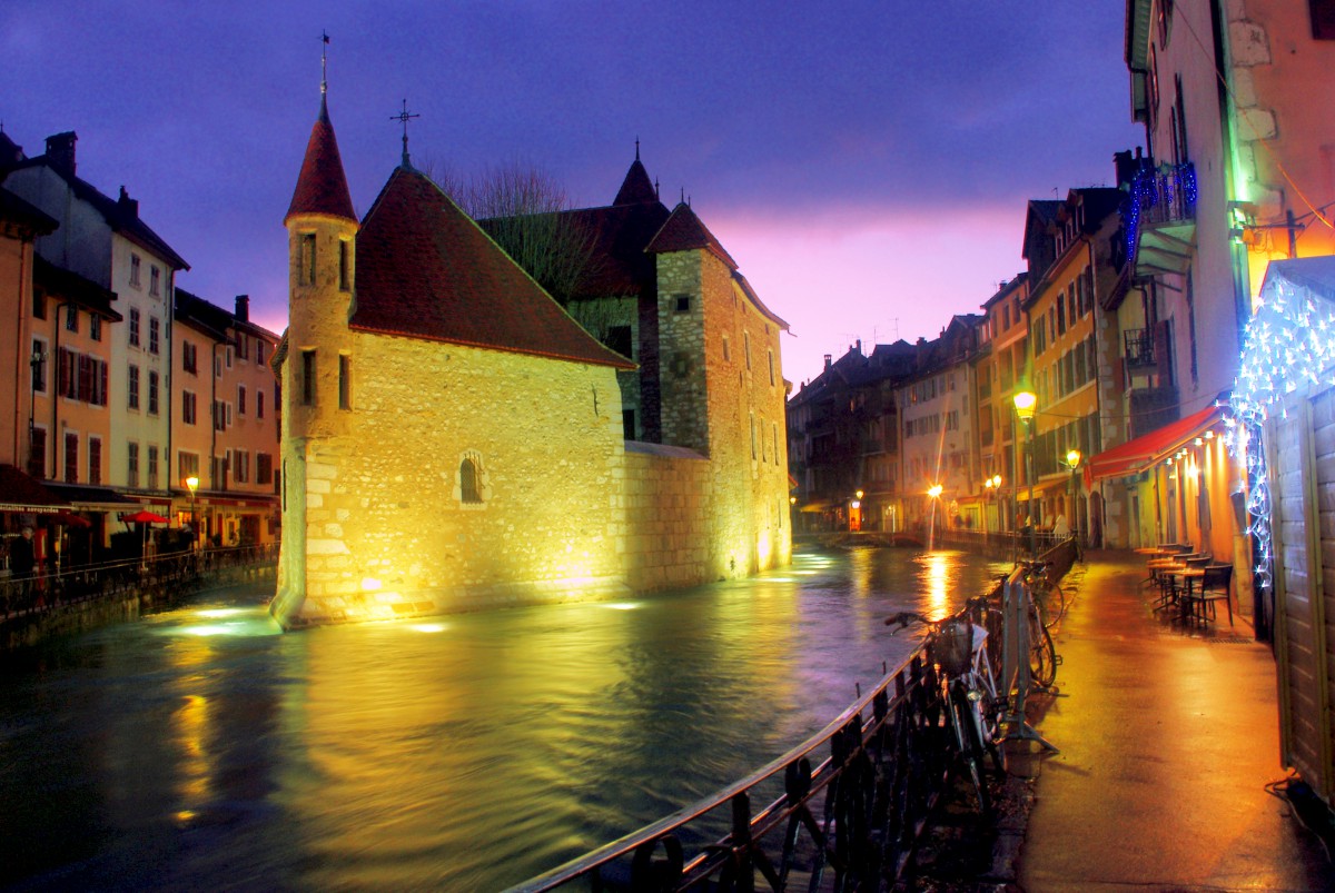 Annecy in December © French Moments