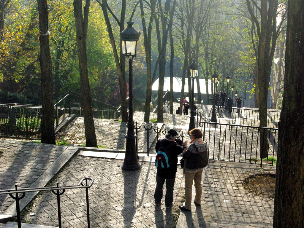 Stairs of rue Foyatier leading to the Forecourt of Sacré-Cœur © French Moments
