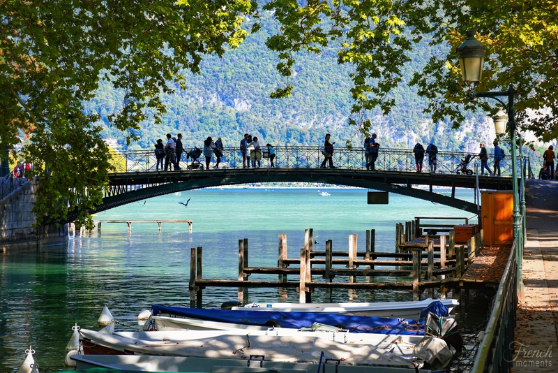 Pont des Amours, Annecy © French Moments