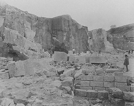 Quarry of Euville in 1889 [Public Domain via wikimedia commons]