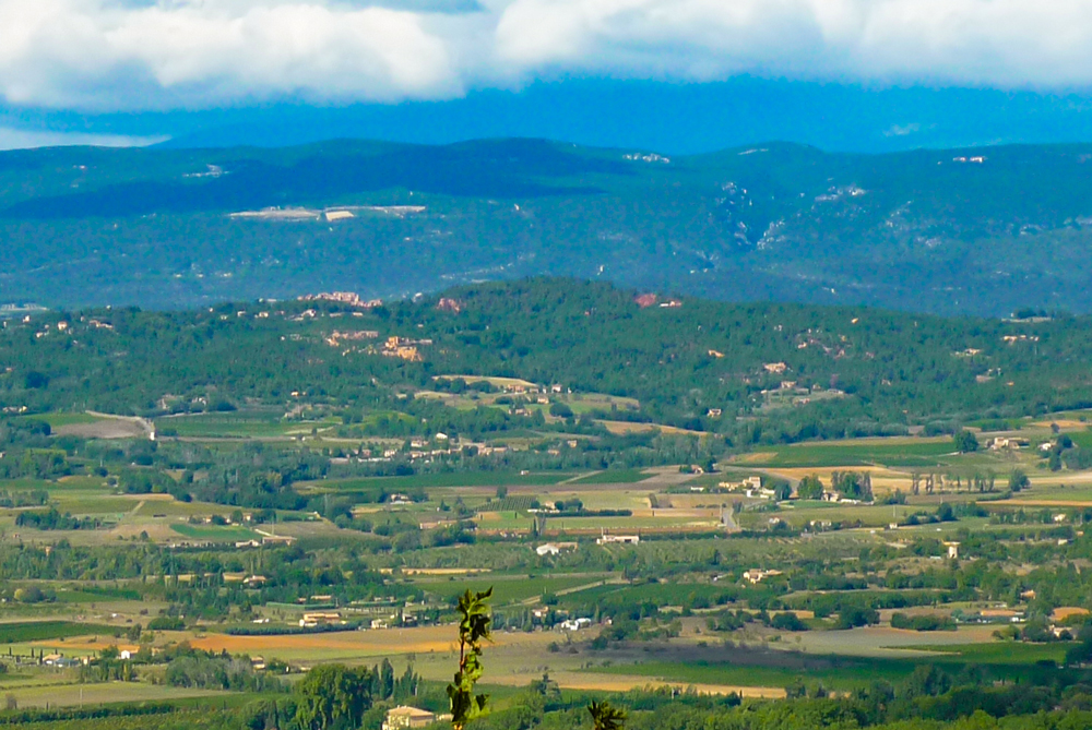 Roussillon and the Monts de Vaucluse © French Moments
