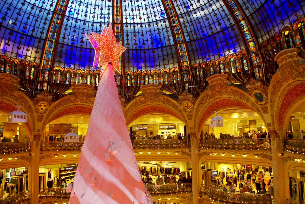 Paris, France, December 4, 2016. First shopping Sunday in Galeries