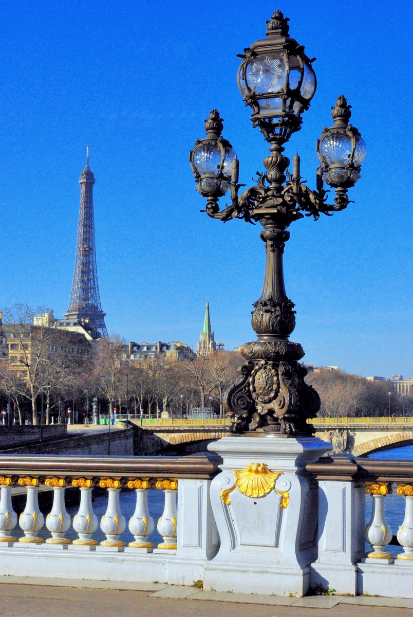 The Hopeful Traveler: Pont Alexandre III: Bridge to the Eiffel Tower  Experience at the Paris Las Vegas Hotel