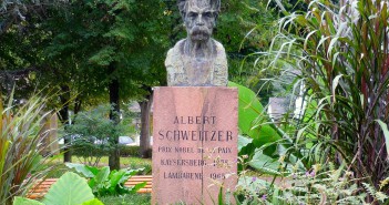 Albert Schweitzer Albert Schweitzer memorial in Kaysersberg © French Moments