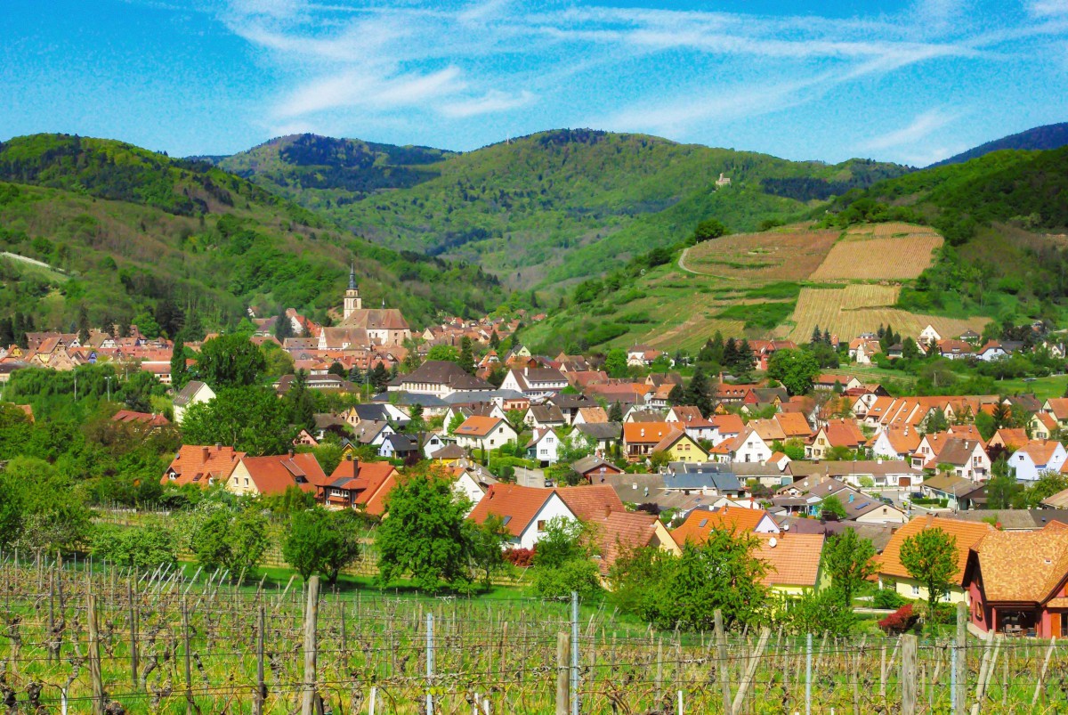 General view of Andlau on the Alsace Wine Route © French Moments