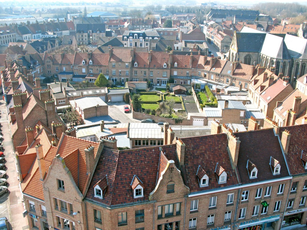 Discover the historic town of Bergues - French Moments