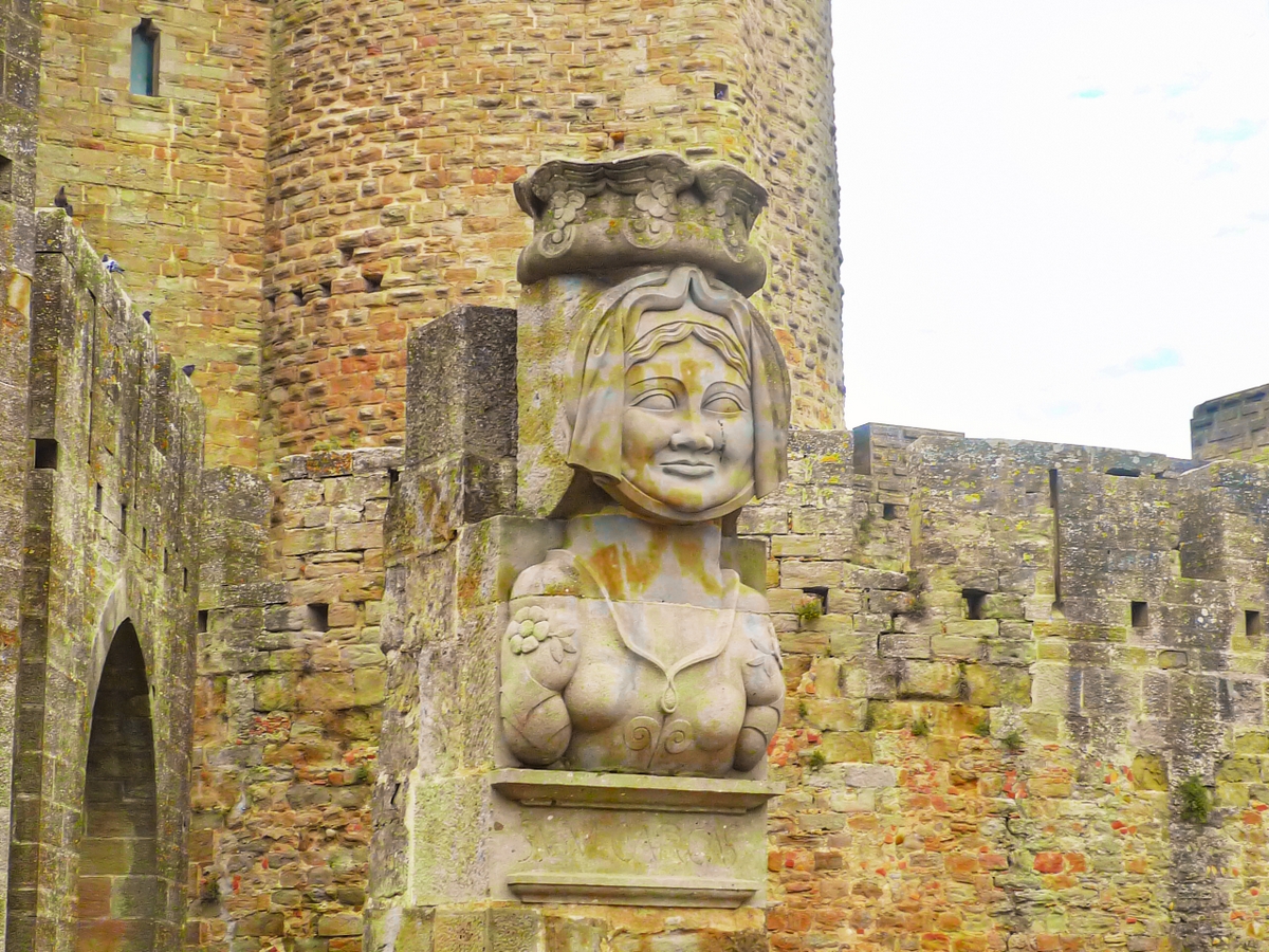 Cité of Carcassonne - Lady Carcas © French Moments