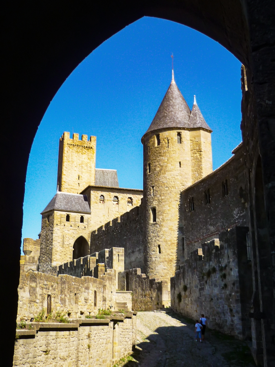 Cité of Carcassonne - Aude Gate (Porte d'Aude) © French Moments