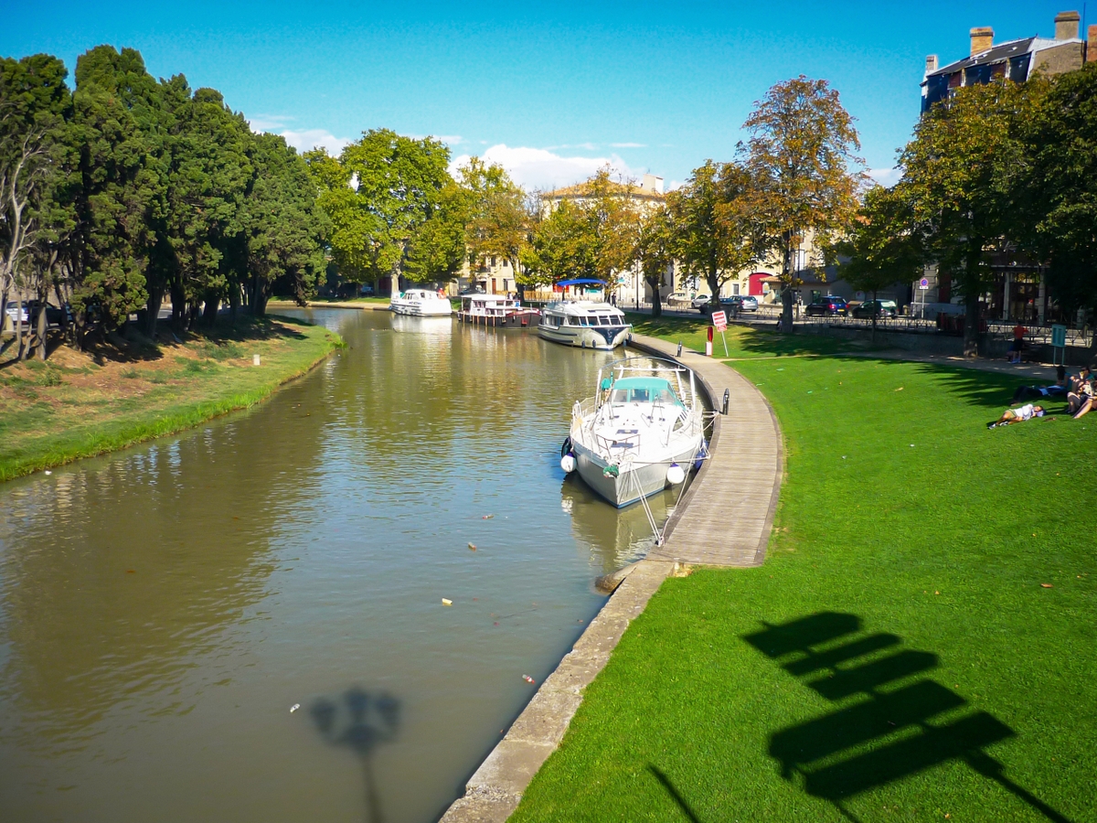 Canal du Midi at Carcassonne © French Moments