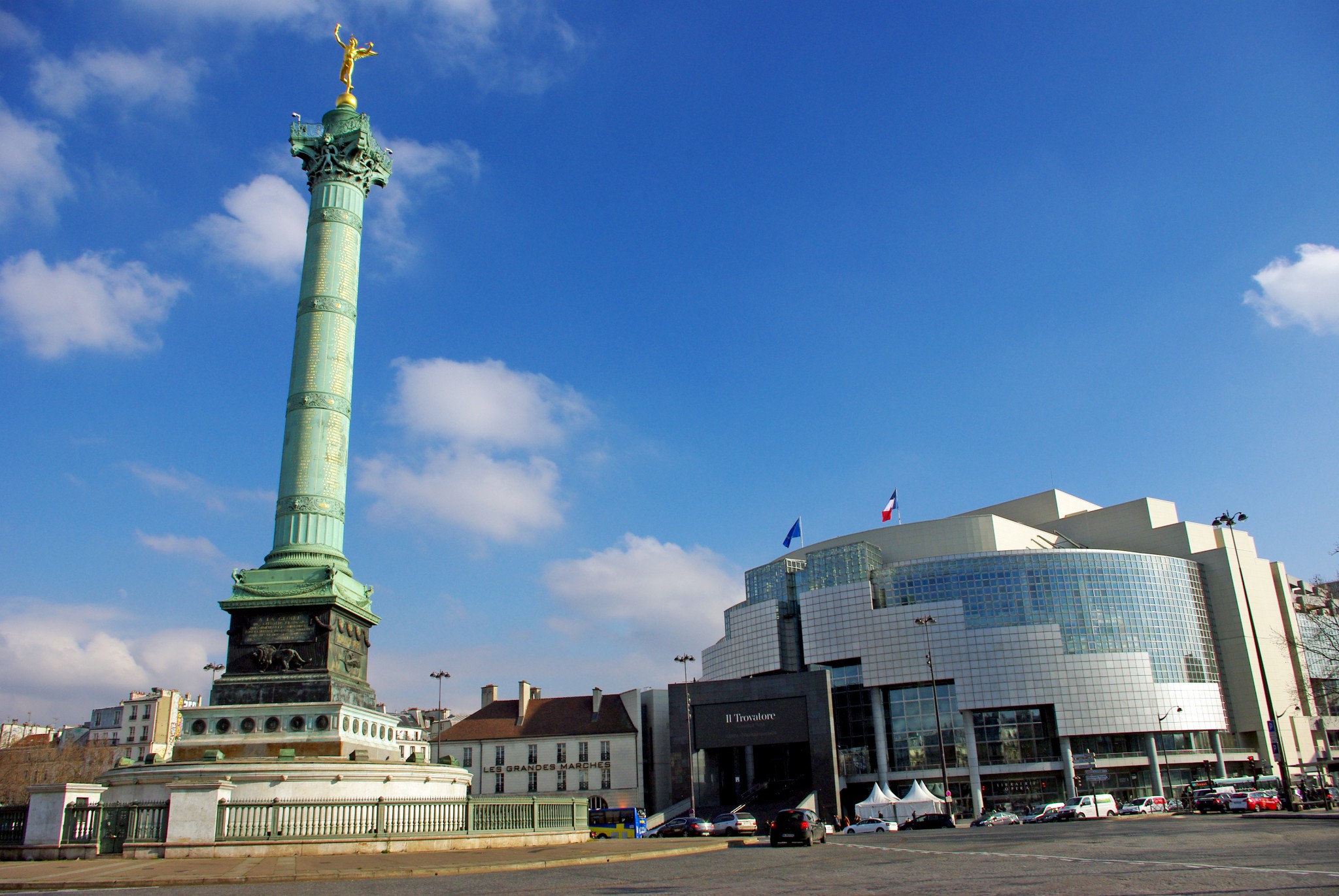 The monuments of Place de la Bastille: the column and the opera house © French Moments