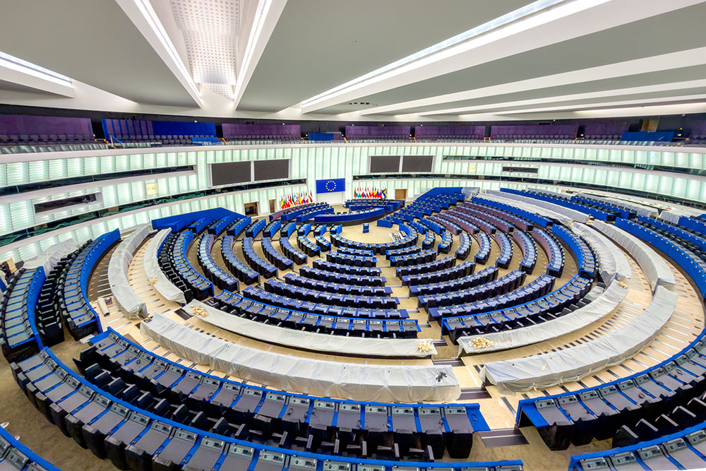 Strasbourg and Europe: the European Parliament © French Moments