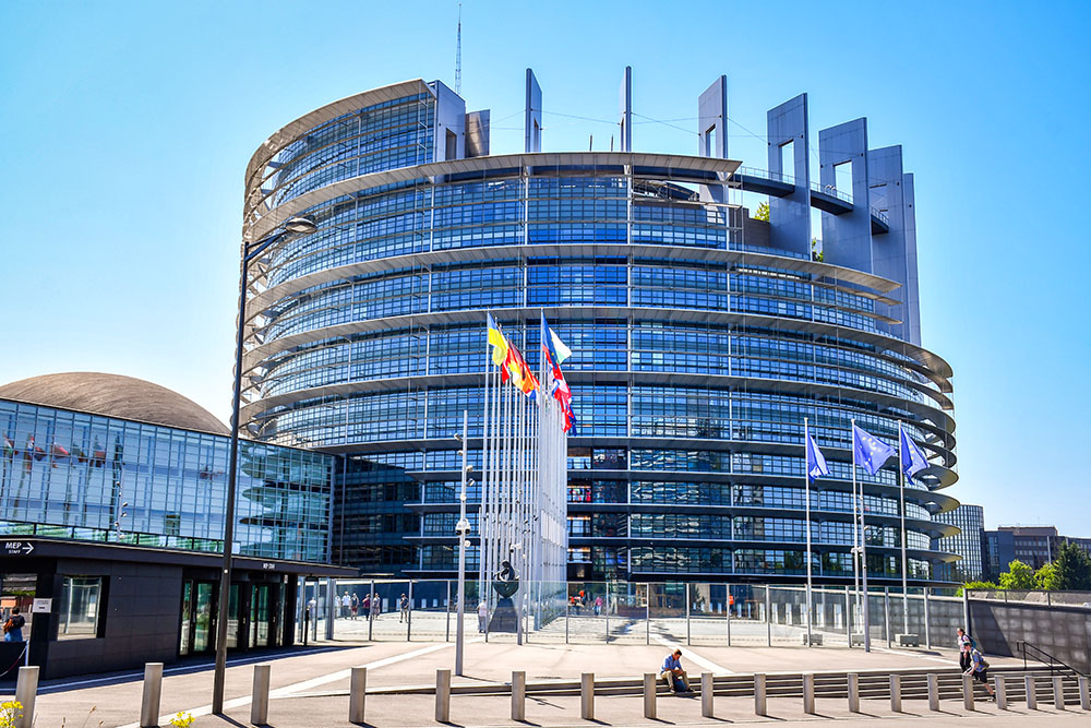 Strasbourg and Europe: the European Parliament © French Moments