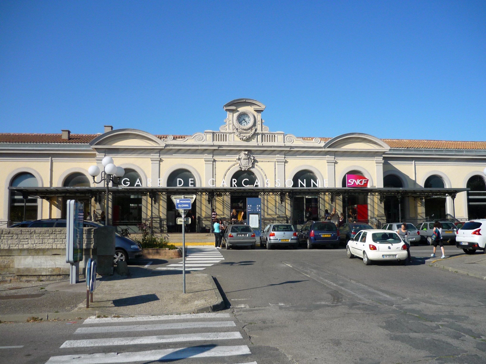 Railway station of Carcassonne © French Moments