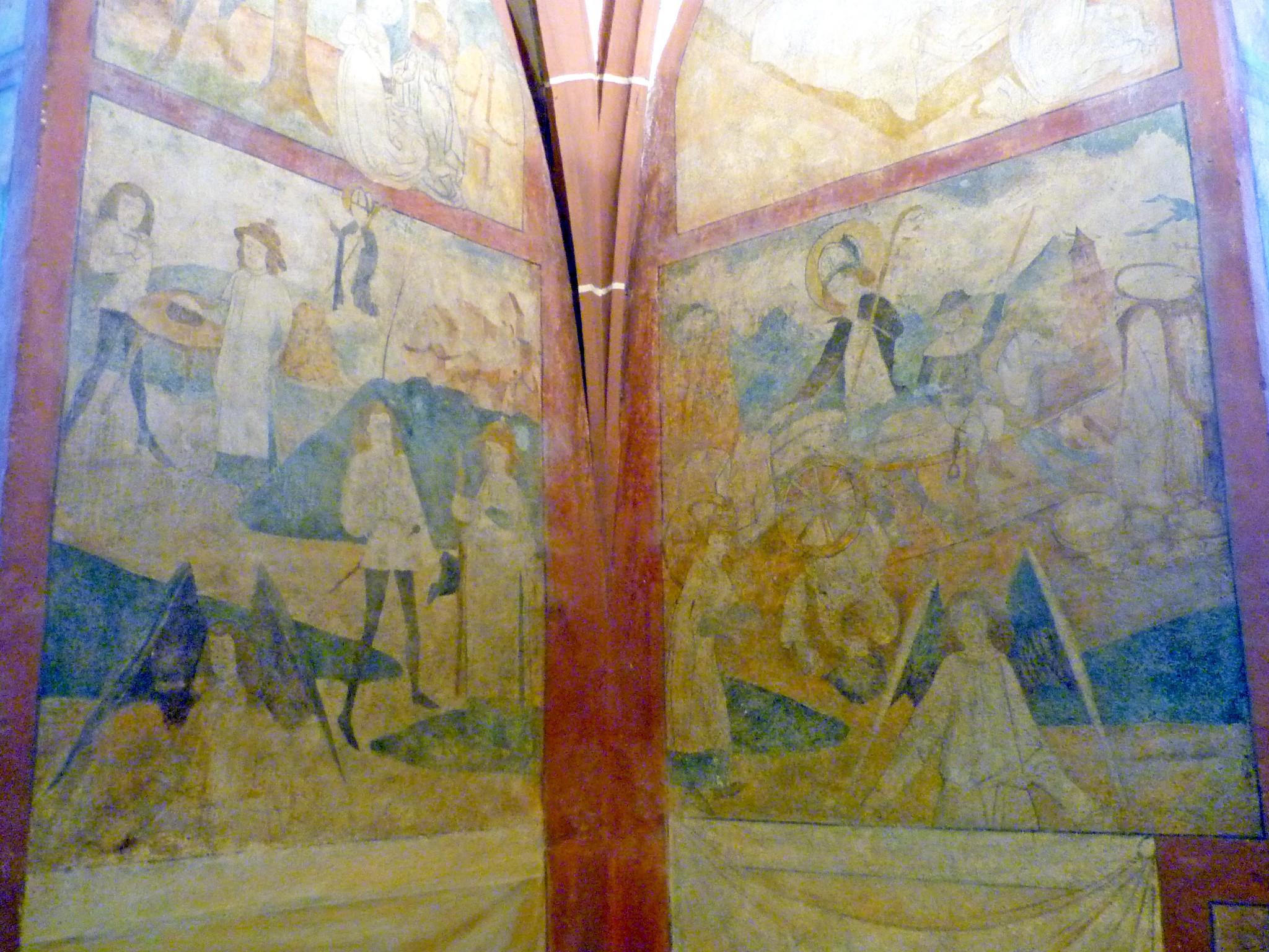 Frescoes inside the church of Hunawihr © French Moments
