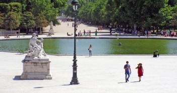 In the Tuileries Garden © French Moments