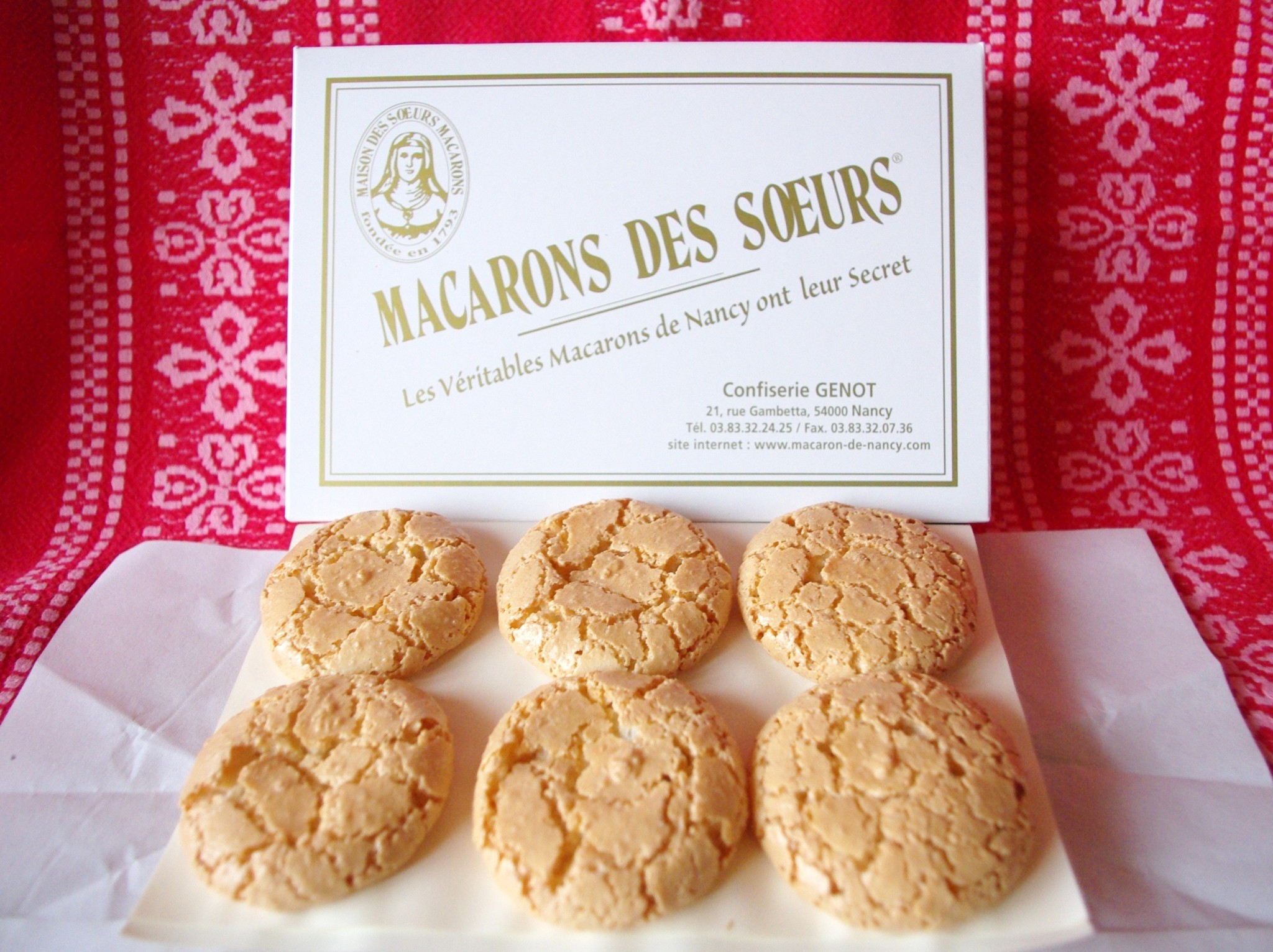 Macarons of Nancy from the 'Sœurs Macarons' © French Moments
