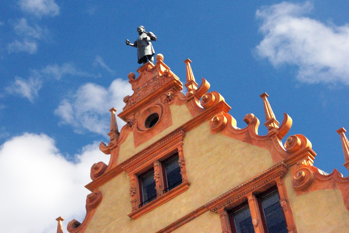 The gable of the Maison des Têtes in Colmar © French Moments