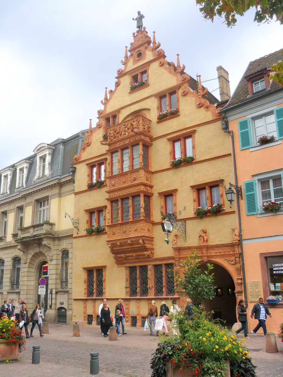 Renaissance Houses in Alsace - The Maison des Têtes in Colmar © French Moments