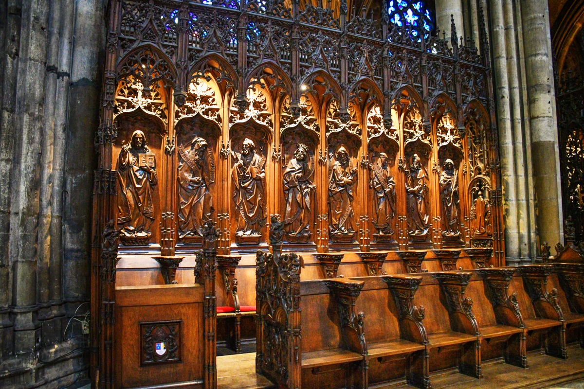 Choir stalls, Metz Cathedral © French Moments