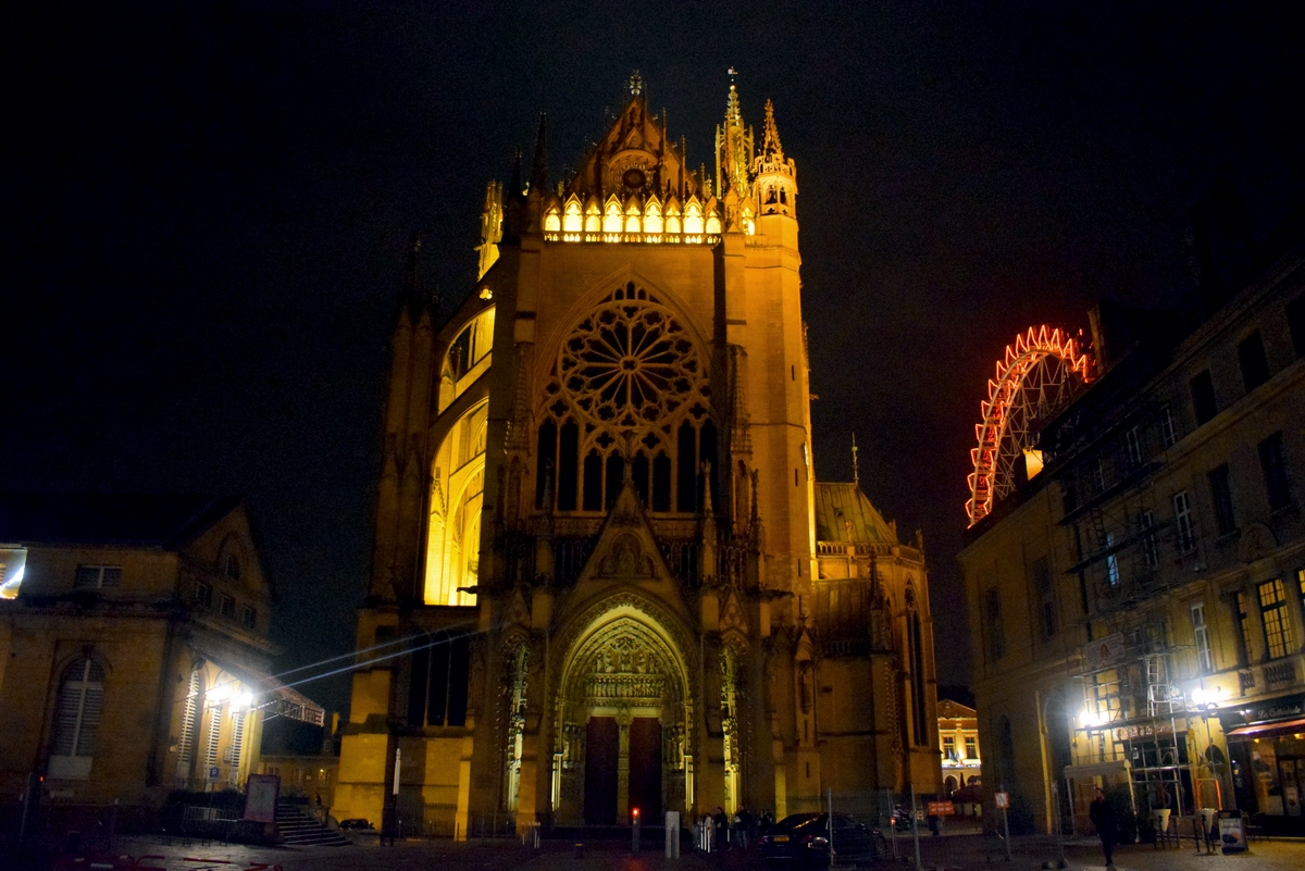 The west façade of Metz Cathedral