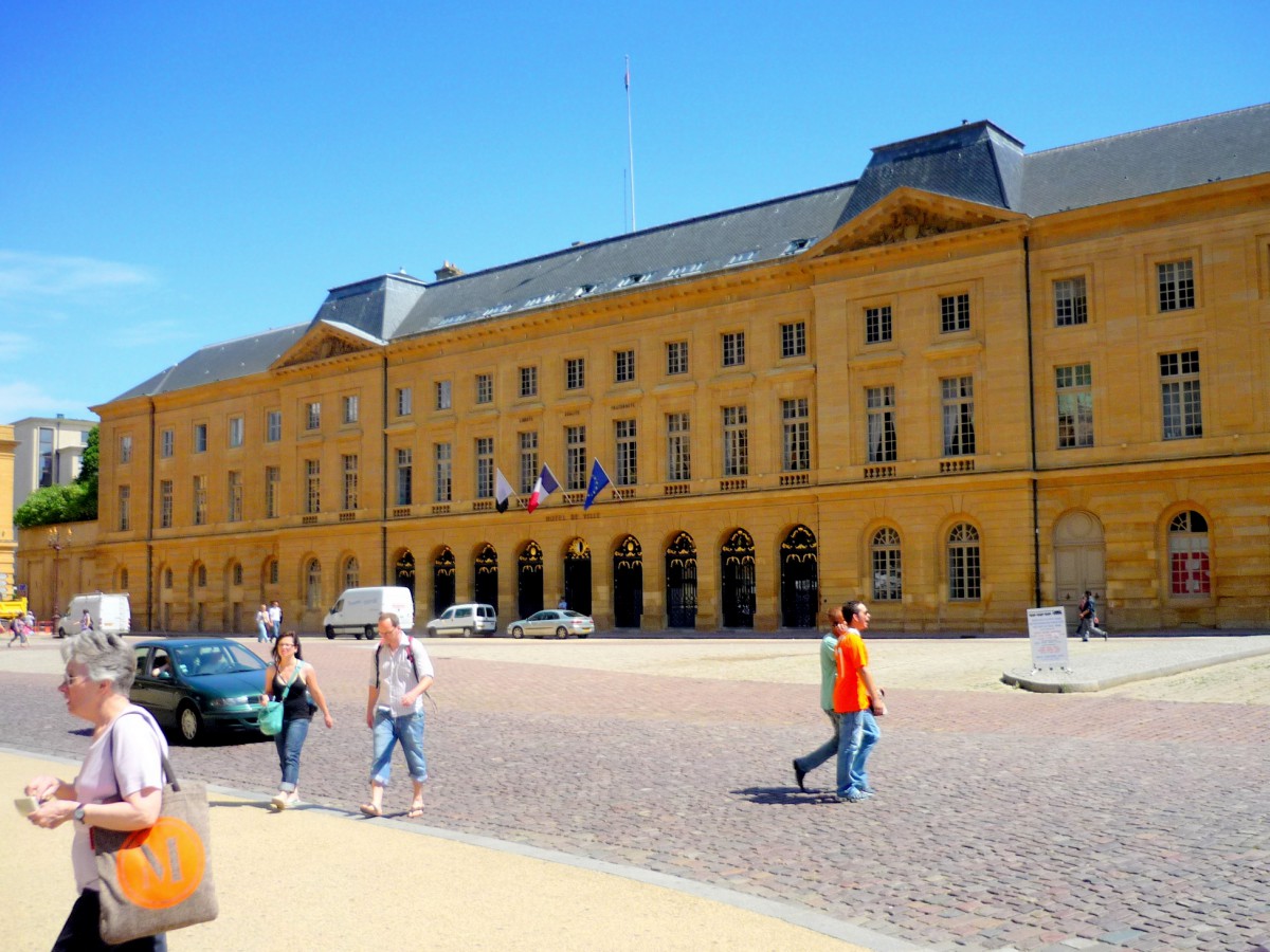 Place d'Armes, Metz © French Moments