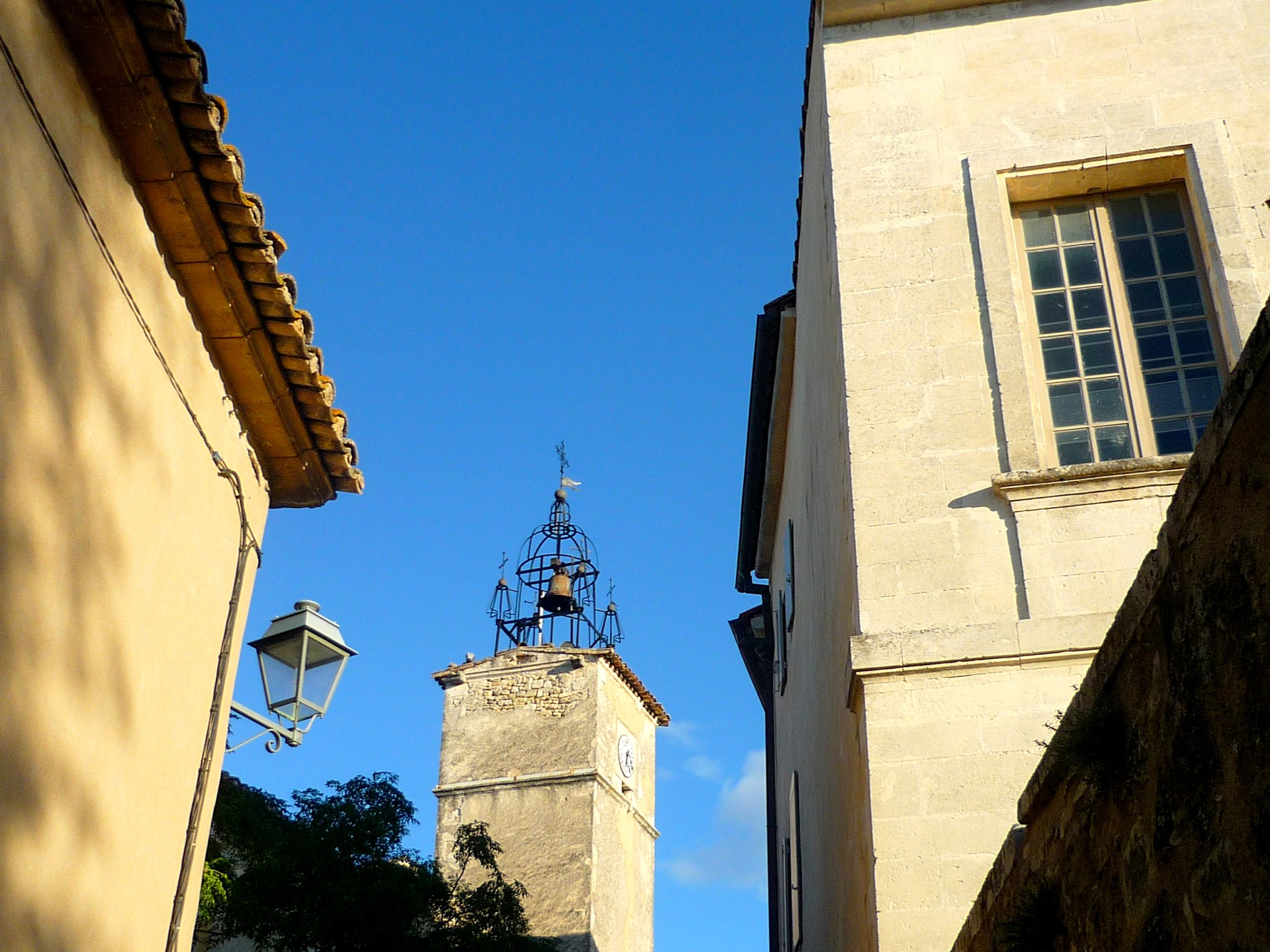 The belfry of Ménerbes © French Moments