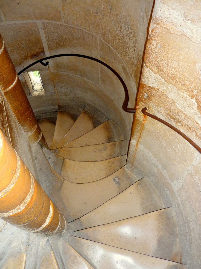 NotreDame de Paris a guide to the Gothic cathedral French Moments
