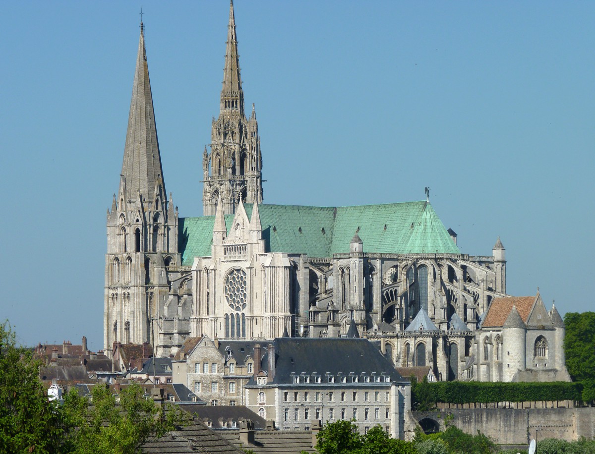 Explore Chartres Cathedral, a Gothic masterpiece - French Moments