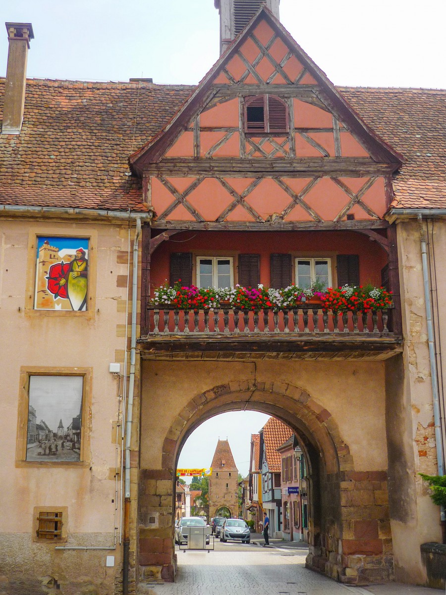 Fortified City Gates of Alsace - Porte de l'Ecole, Rosheim © French Moments