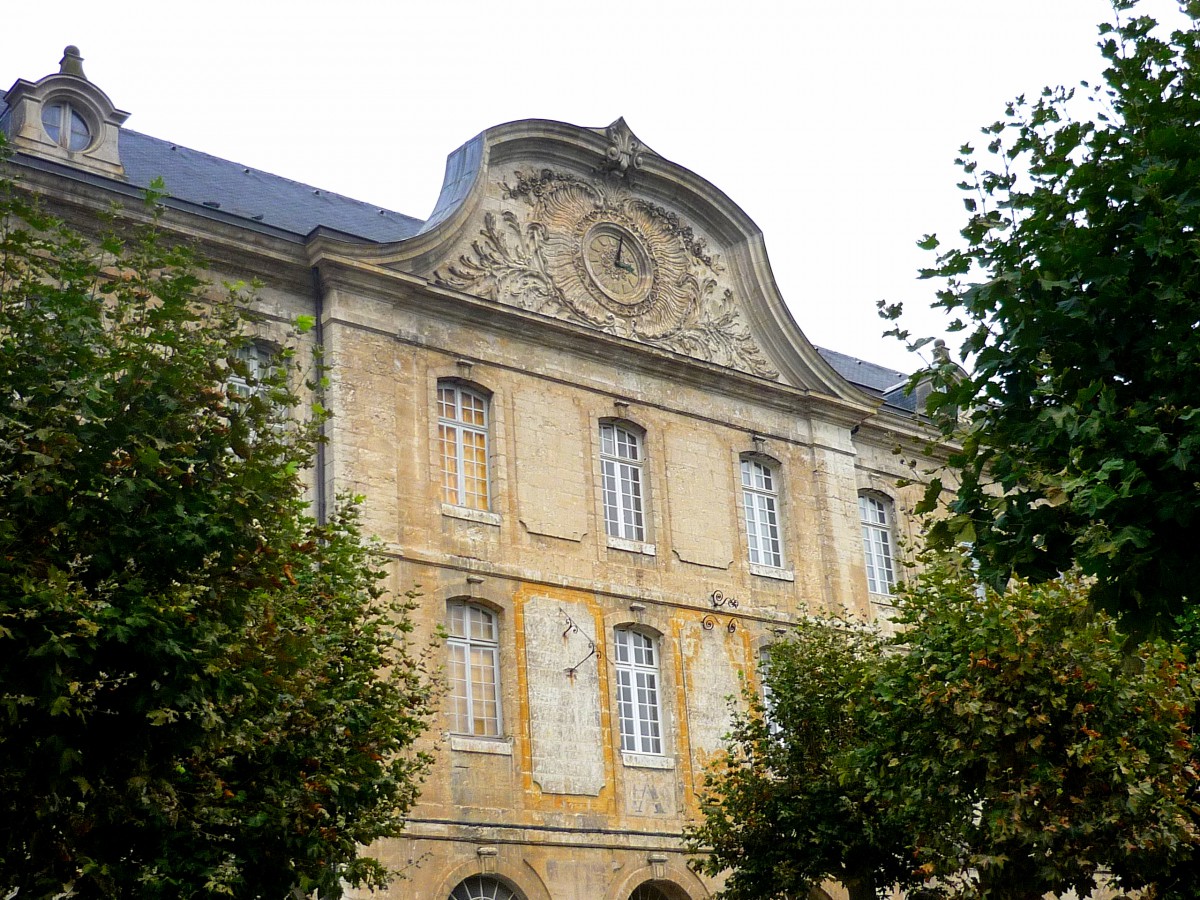 The South Wing of the Abbey, Vendôme Abbey © French Moments