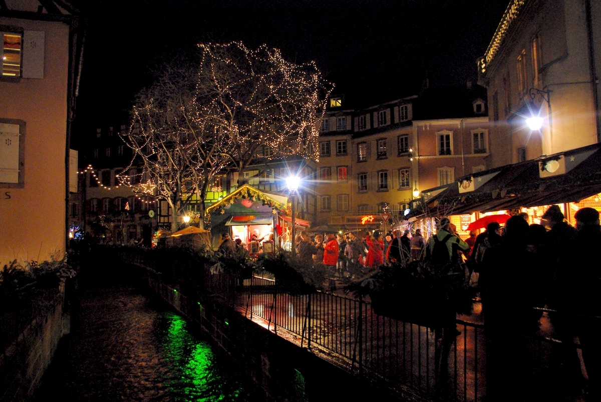 Colmar Christmas Market (Place de l'Ancienne Douane) © French Moments