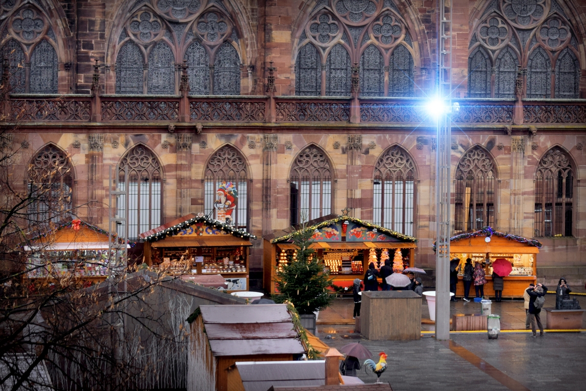 Place du Château, Strasbourg © French Moments