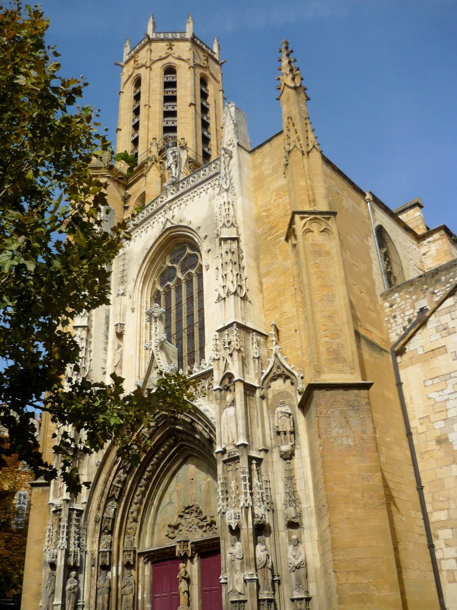 Western Façade of St. Sauveur Cathedral, Aix-en-Provence © French Moments