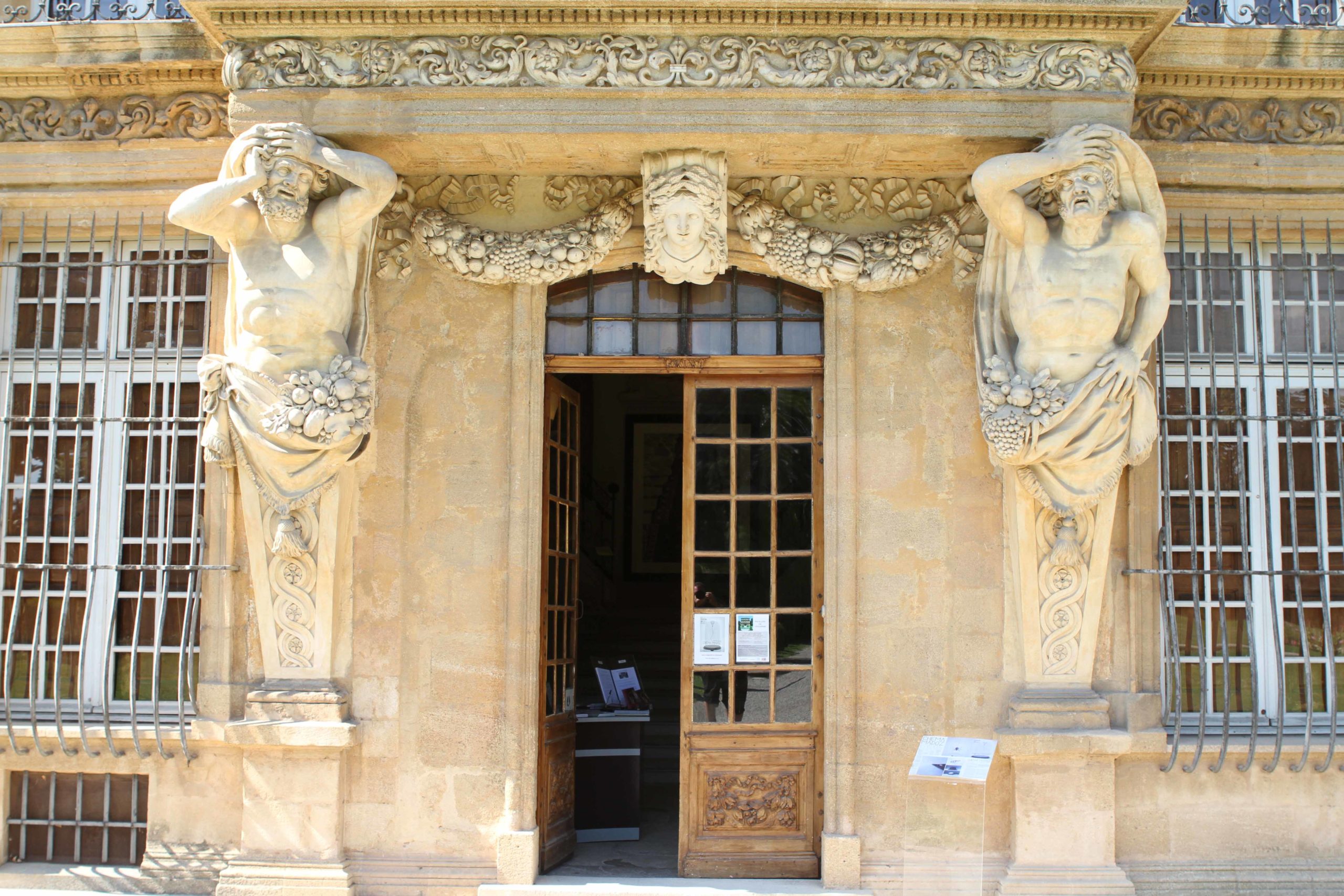 Pavillon de Vendôme Aix-en-Provence © Georges Seguin - licence [CC BY-SA 4.0] from Wikimedia Commons