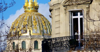 10 interesting facts about Paris! Invalides and Haussmann Building © French Moments