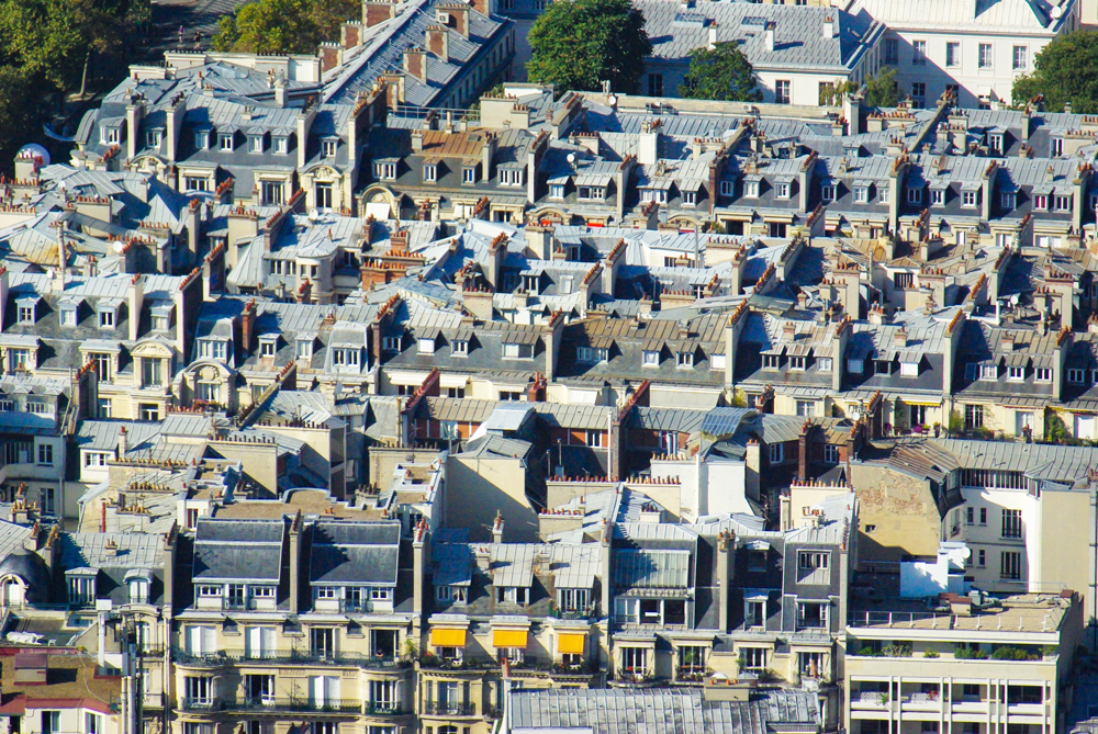 The roofs in the 7th arrondissement © French Moments