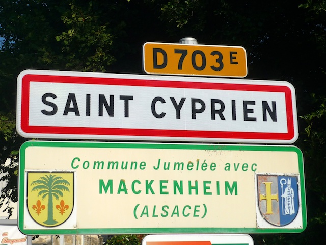 Welcome to Saint-Cyprien! © French Moments