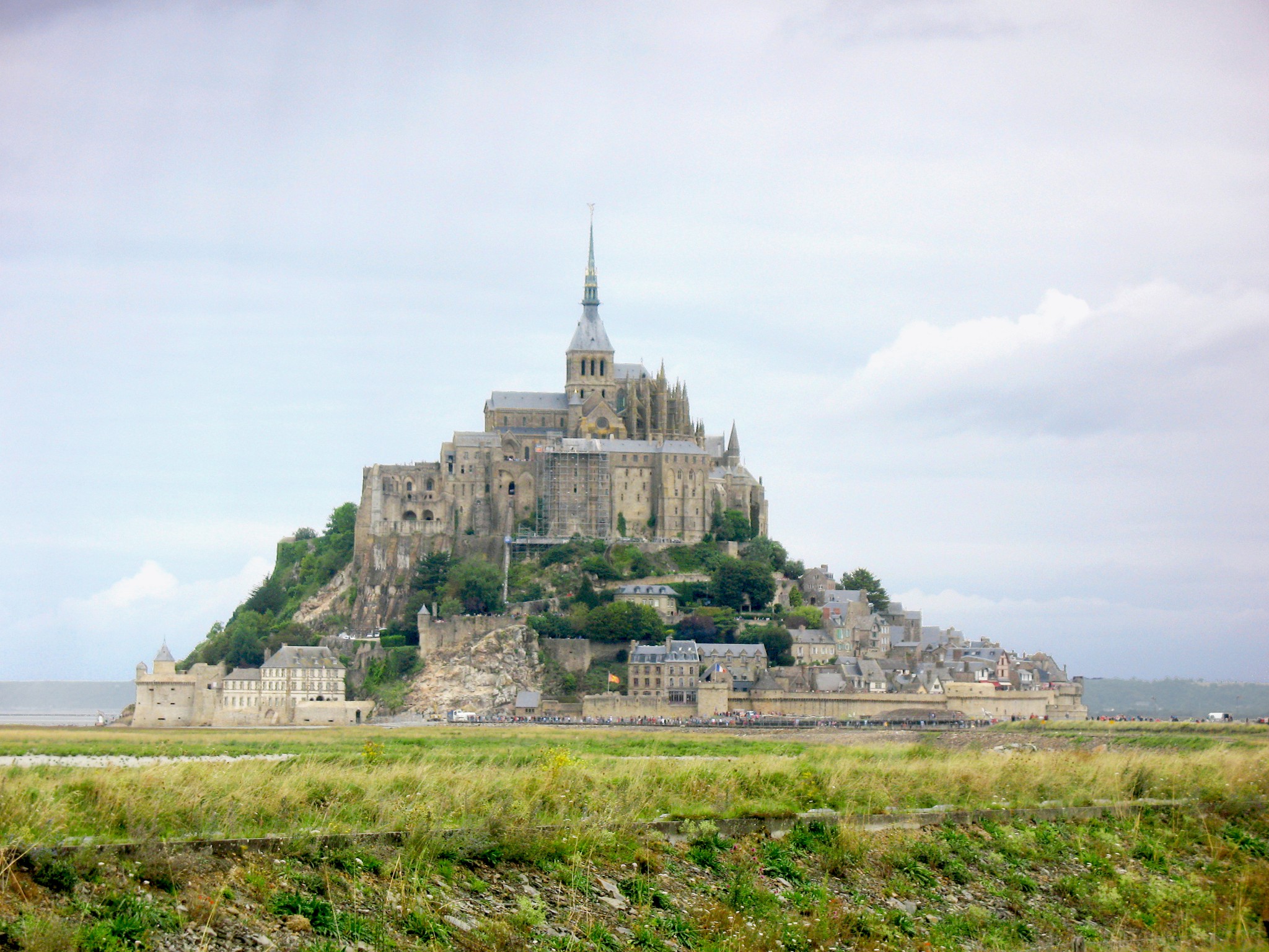 Famous monuments of France: Mont Saint-Michel © French Moments