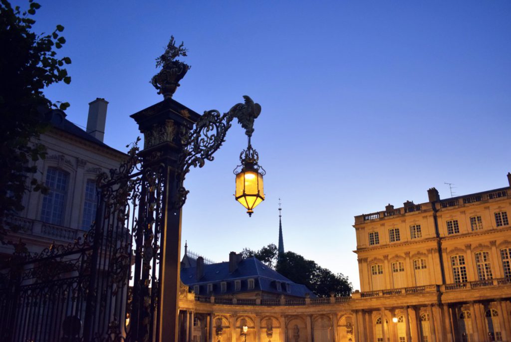 Discover the Place de la Carrière