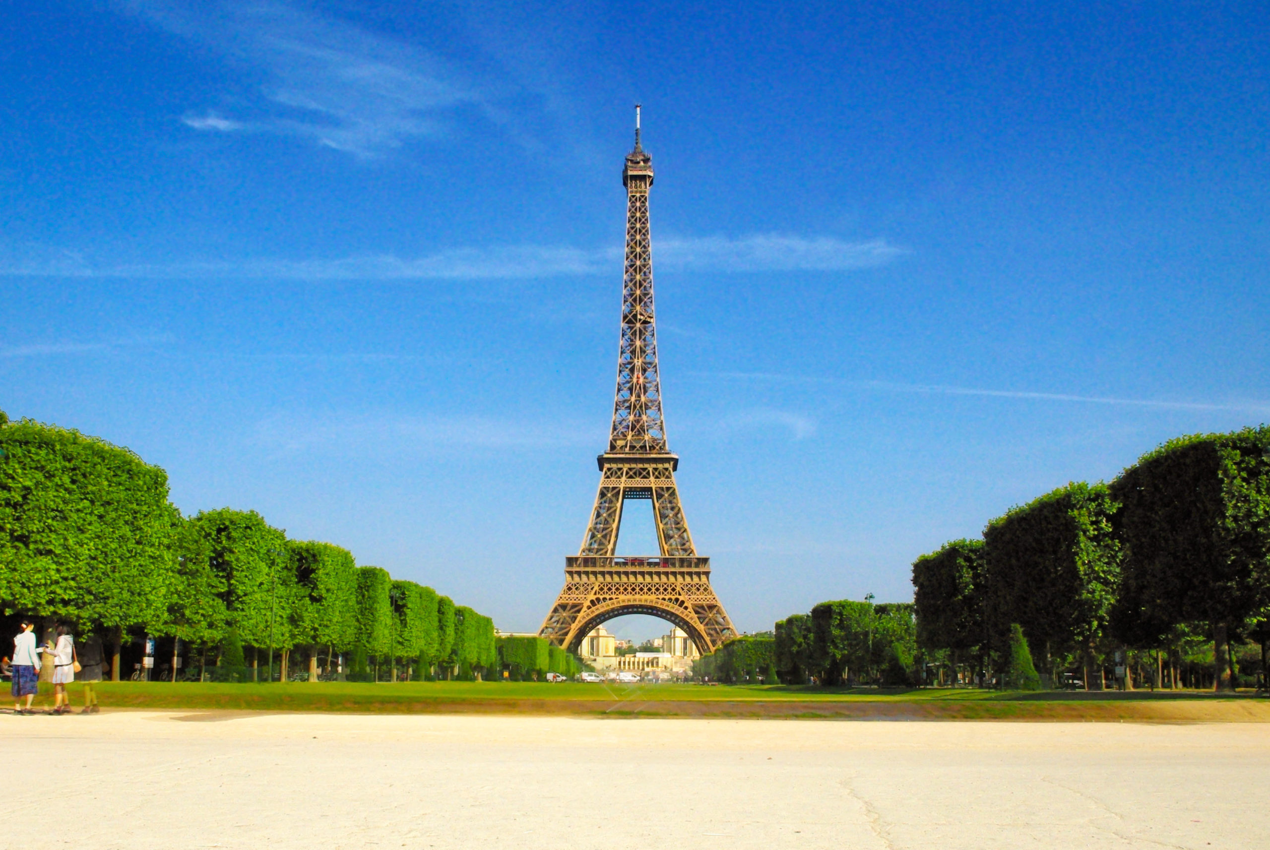 Monuments of Paris - Eiffel Tower © French Moments